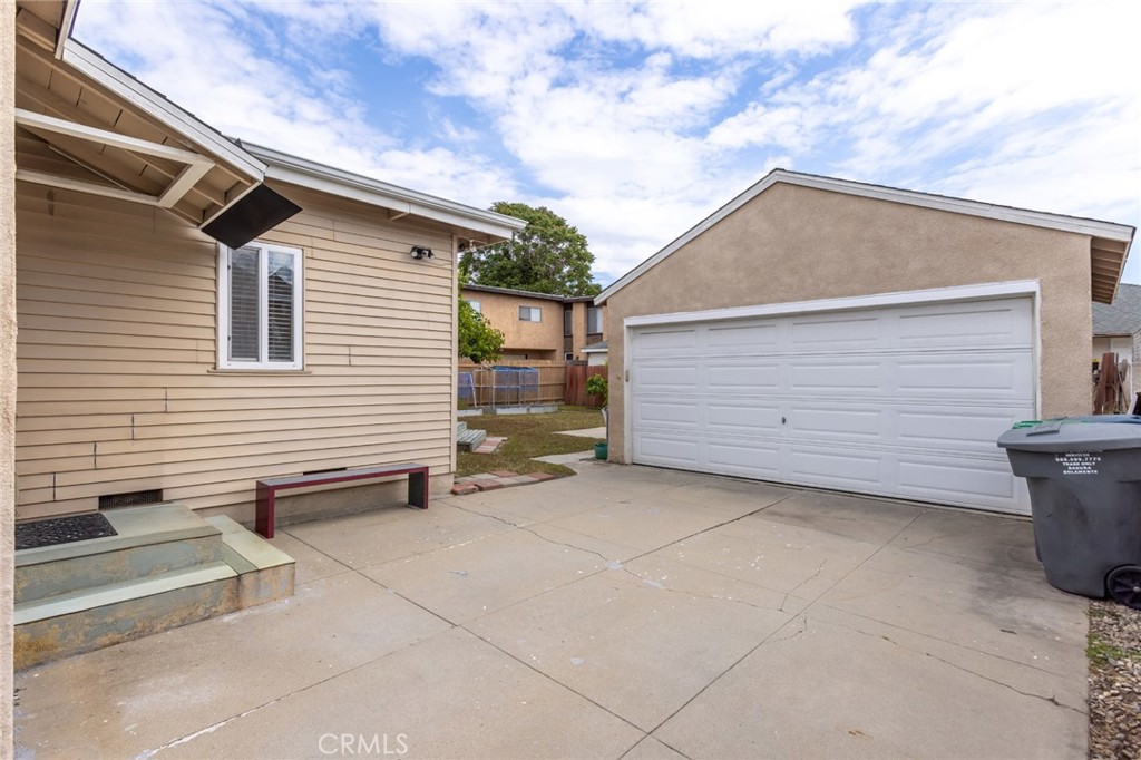 Property photo 33