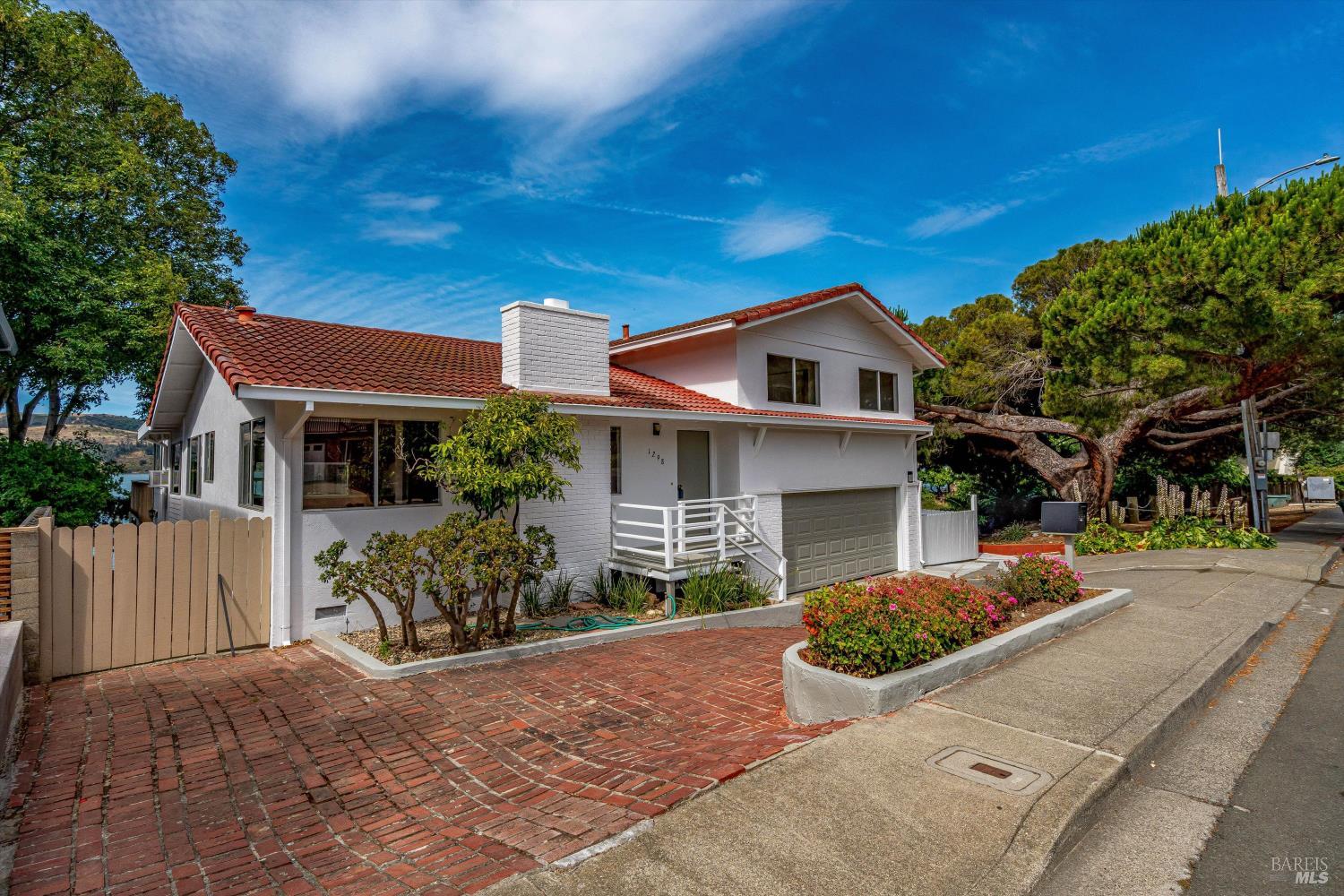Property photo 12