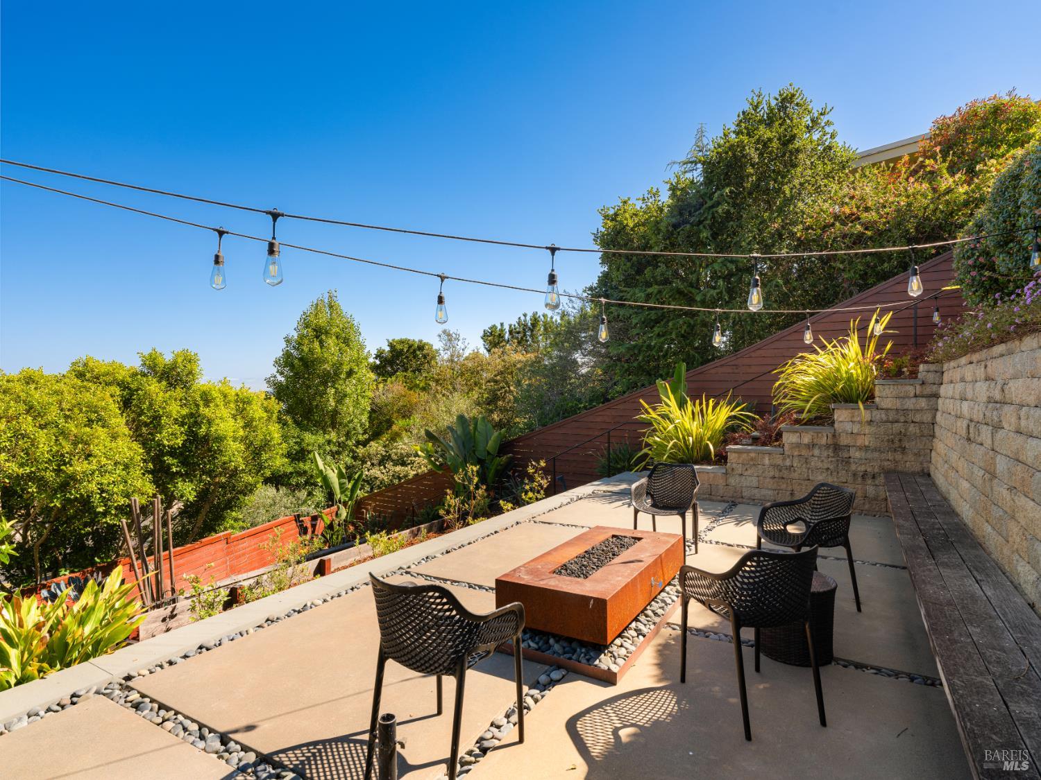 Property photo 44