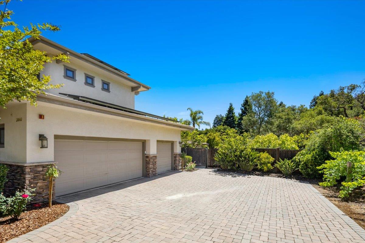 Property photo 42