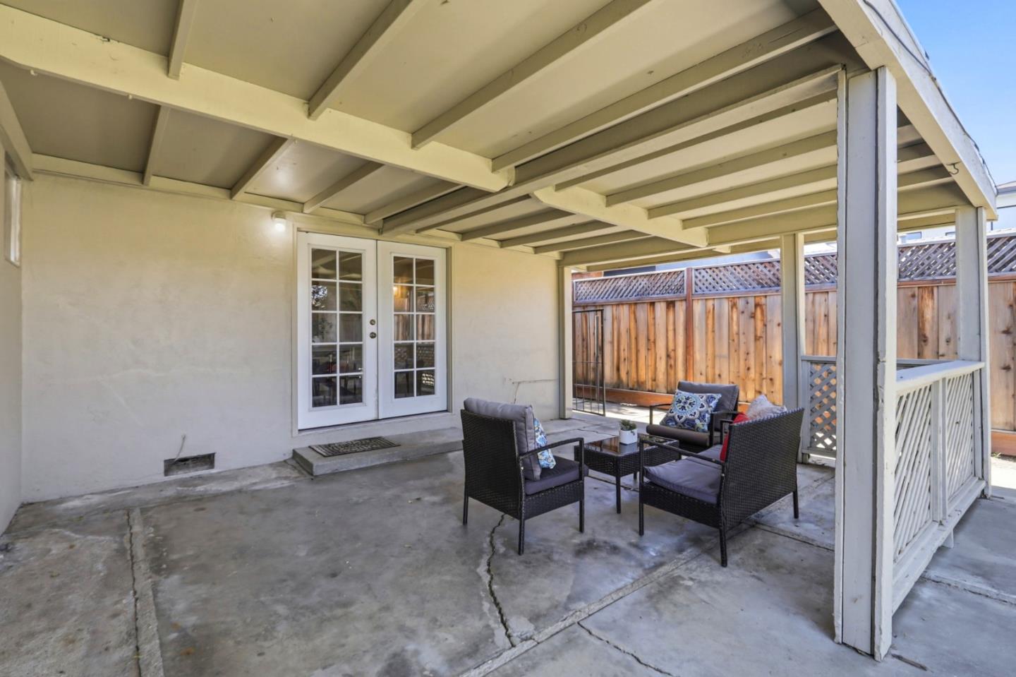 Property photo 44