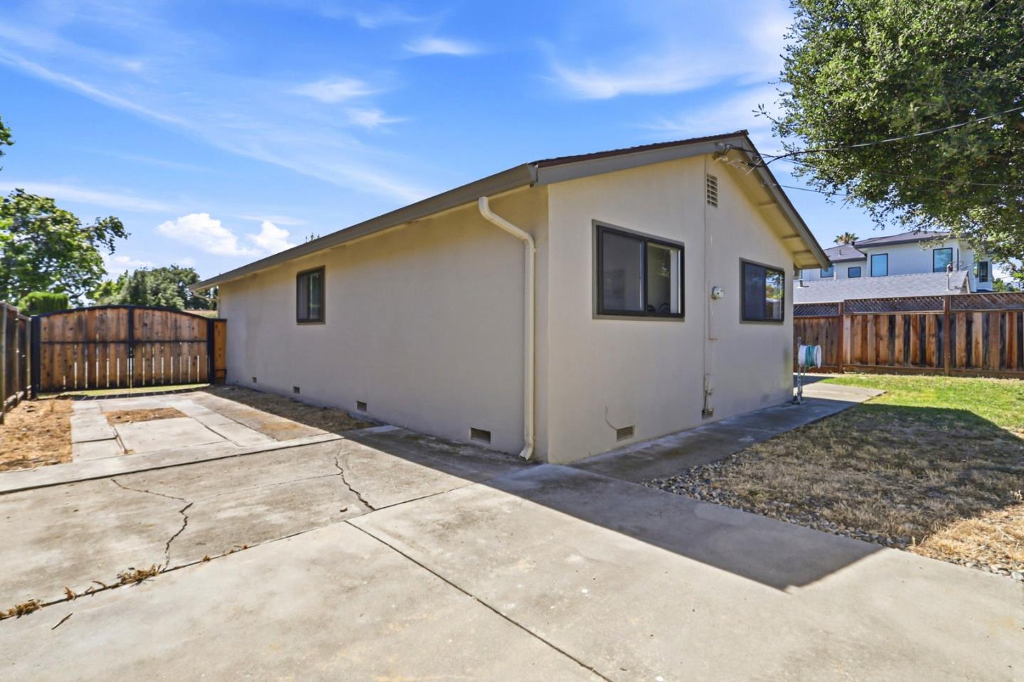 Property photo 47