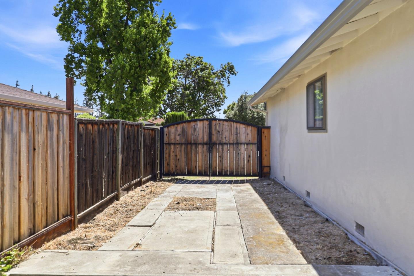 Property photo 48