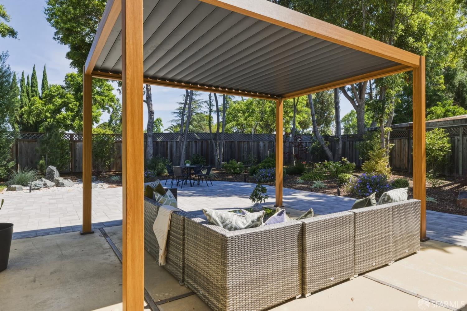 Property photo 38