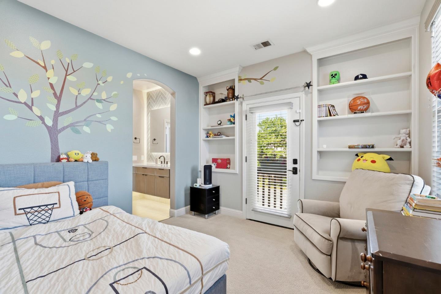 Property photo 37