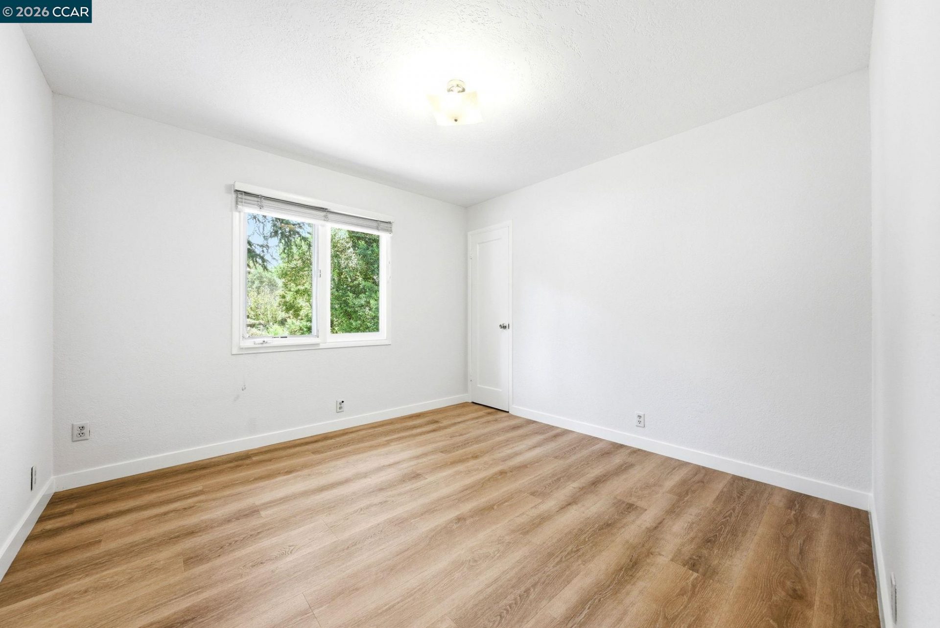 Property photo 50