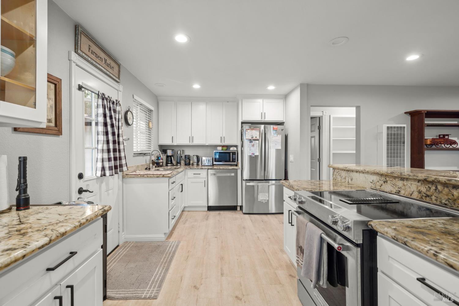 Property photo 25