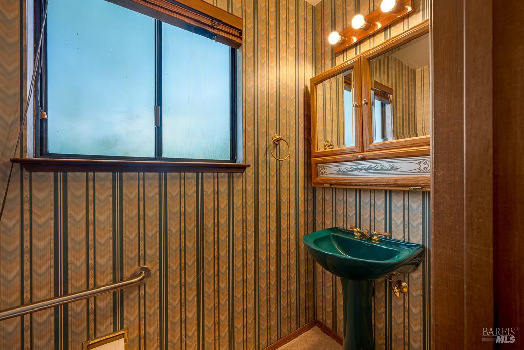 Property photo 28