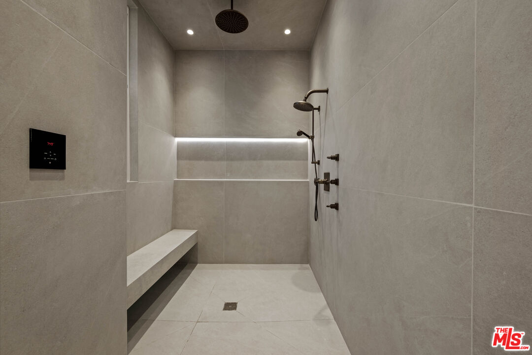 Property photo 48