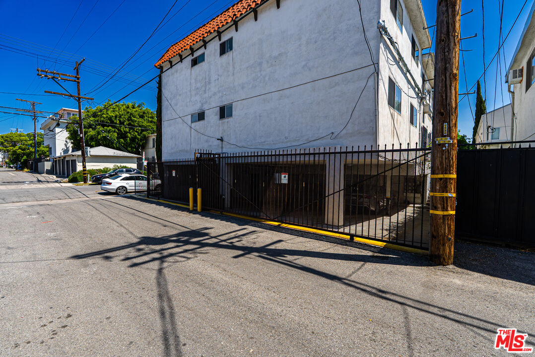 Property photo 16