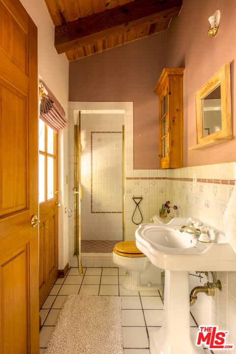 Property photo 35