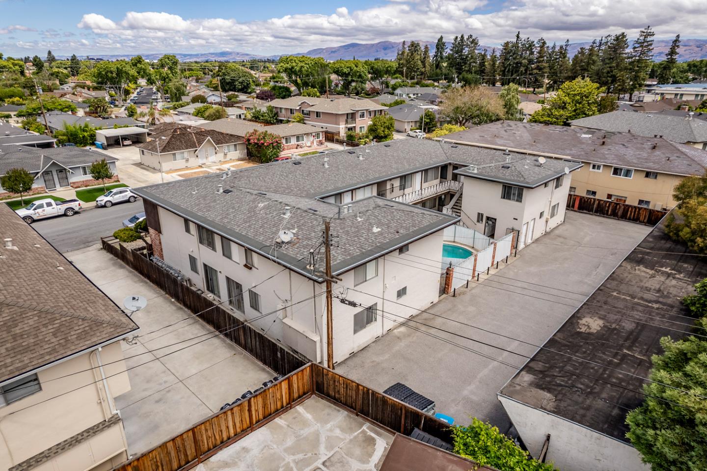 Property photo 47