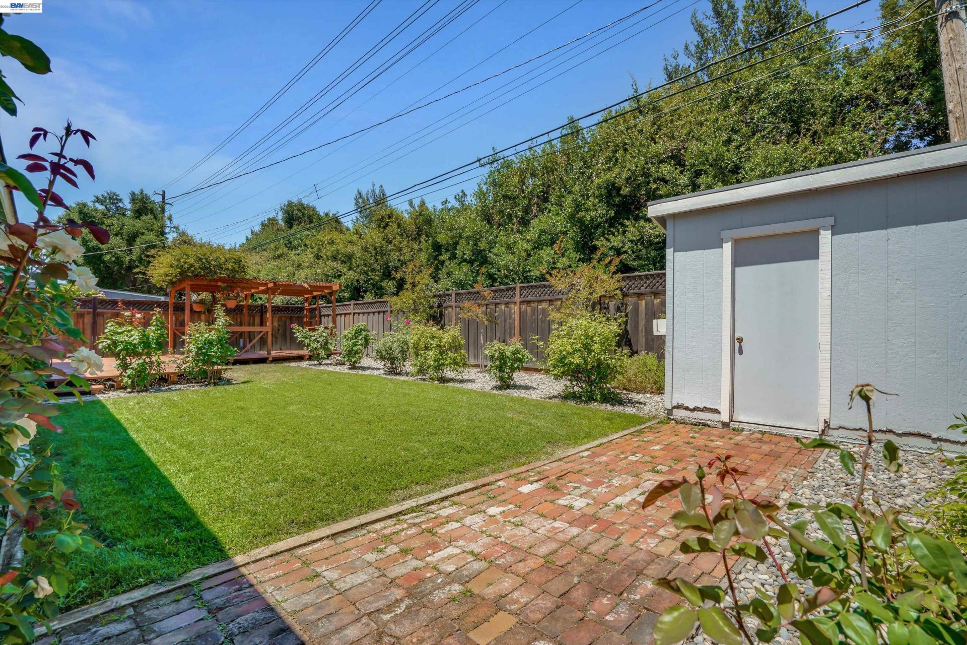 Property photo 33
