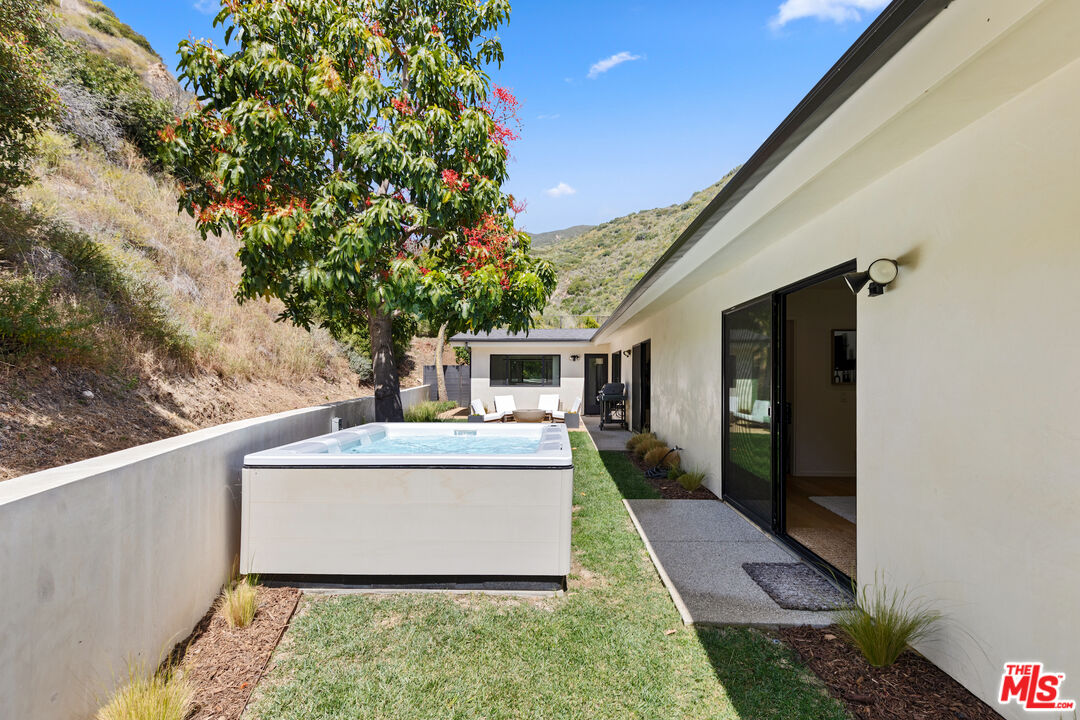 Property photo 30