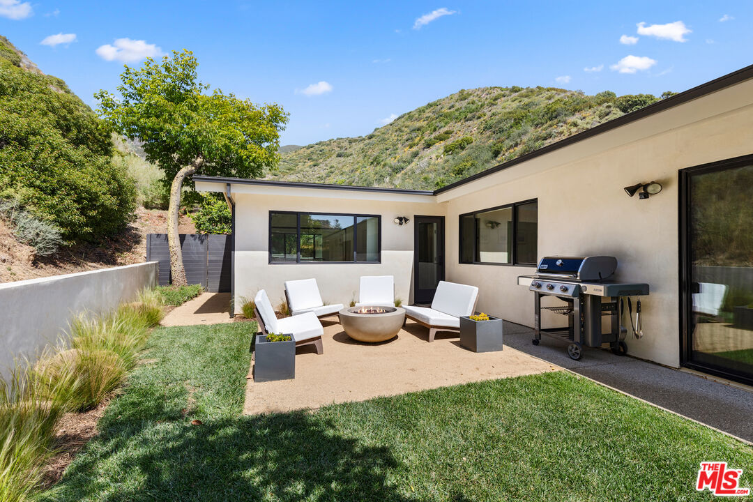 Property photo 32