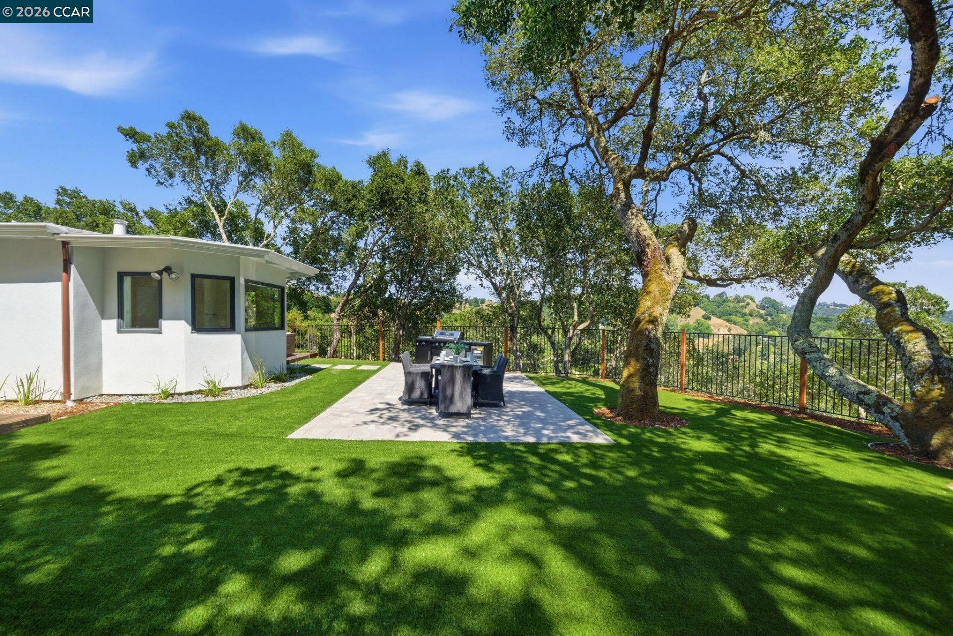 Property photo 32
