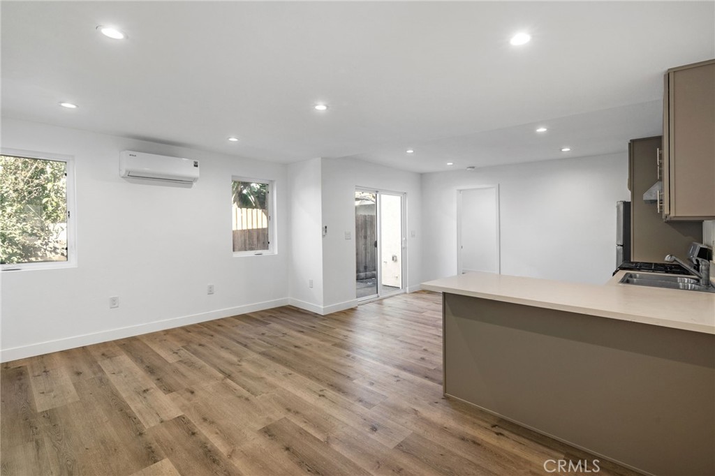 Property photo 50