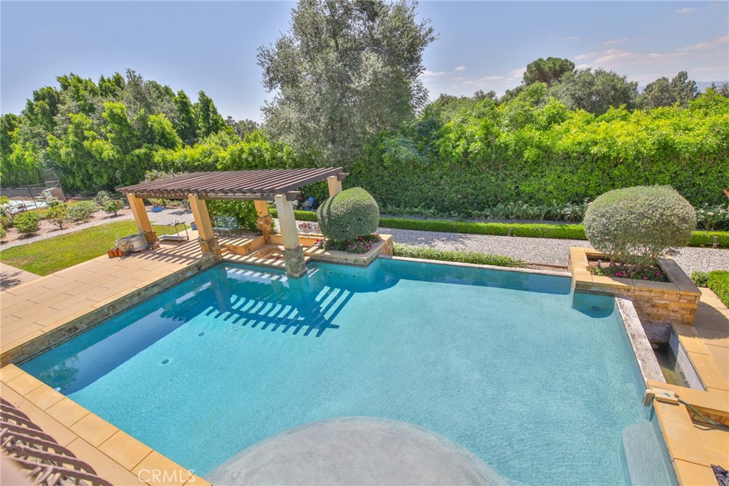 Property photo 50