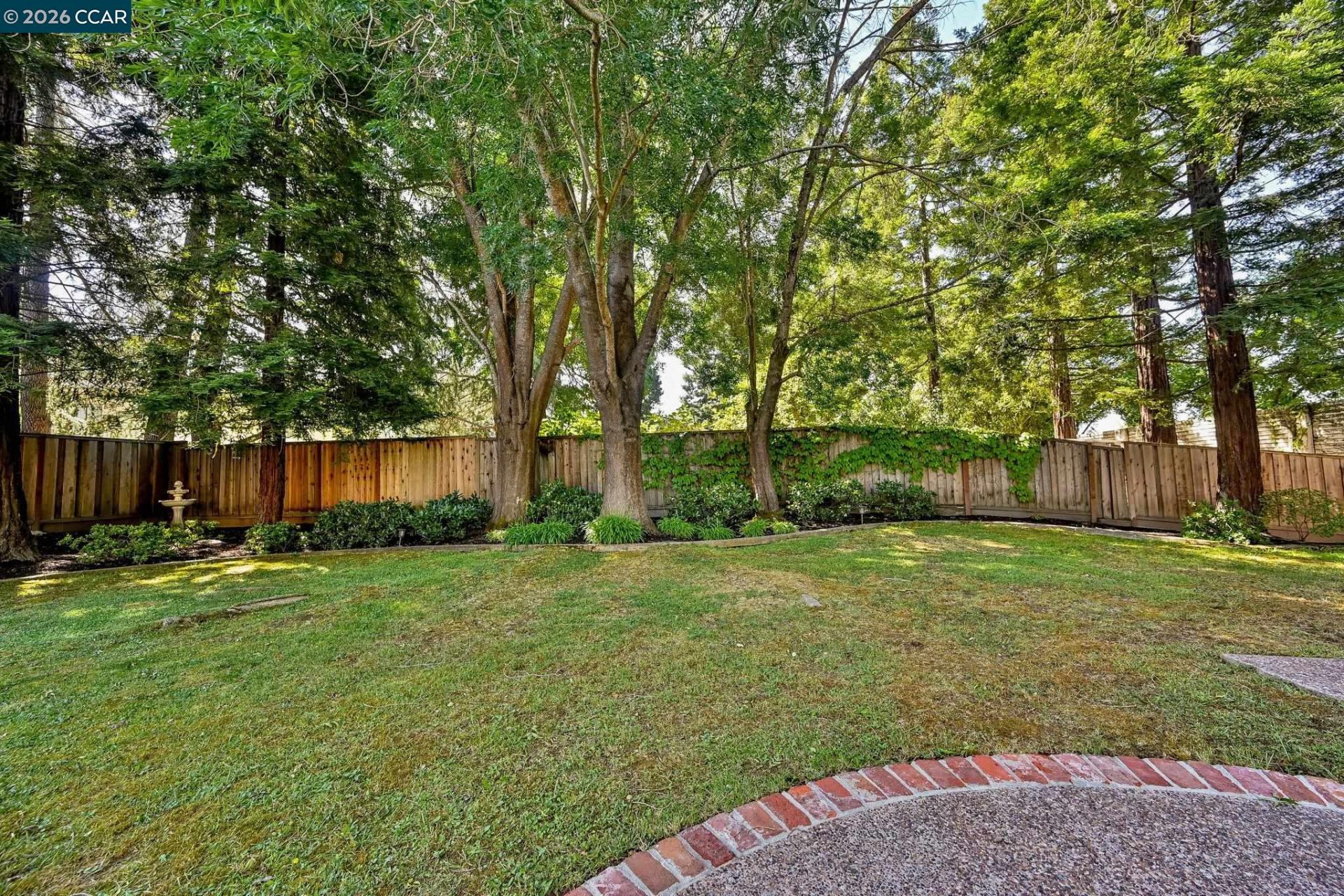 Property photo 38