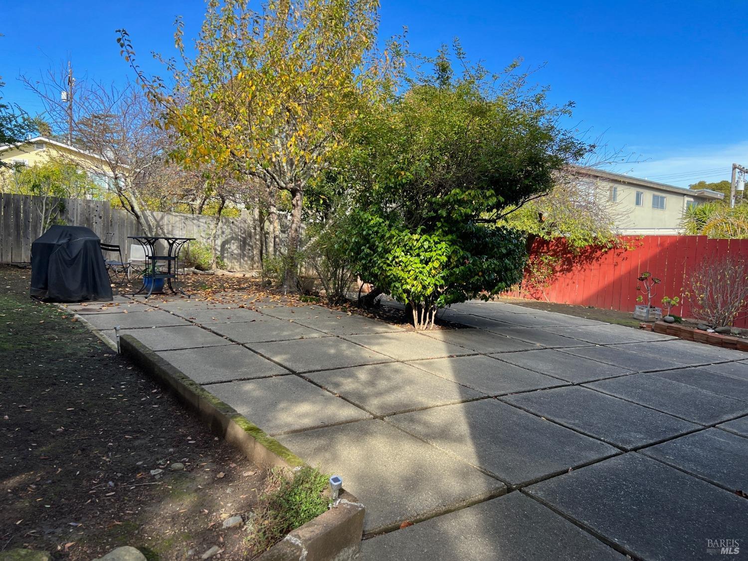 Property photo 24