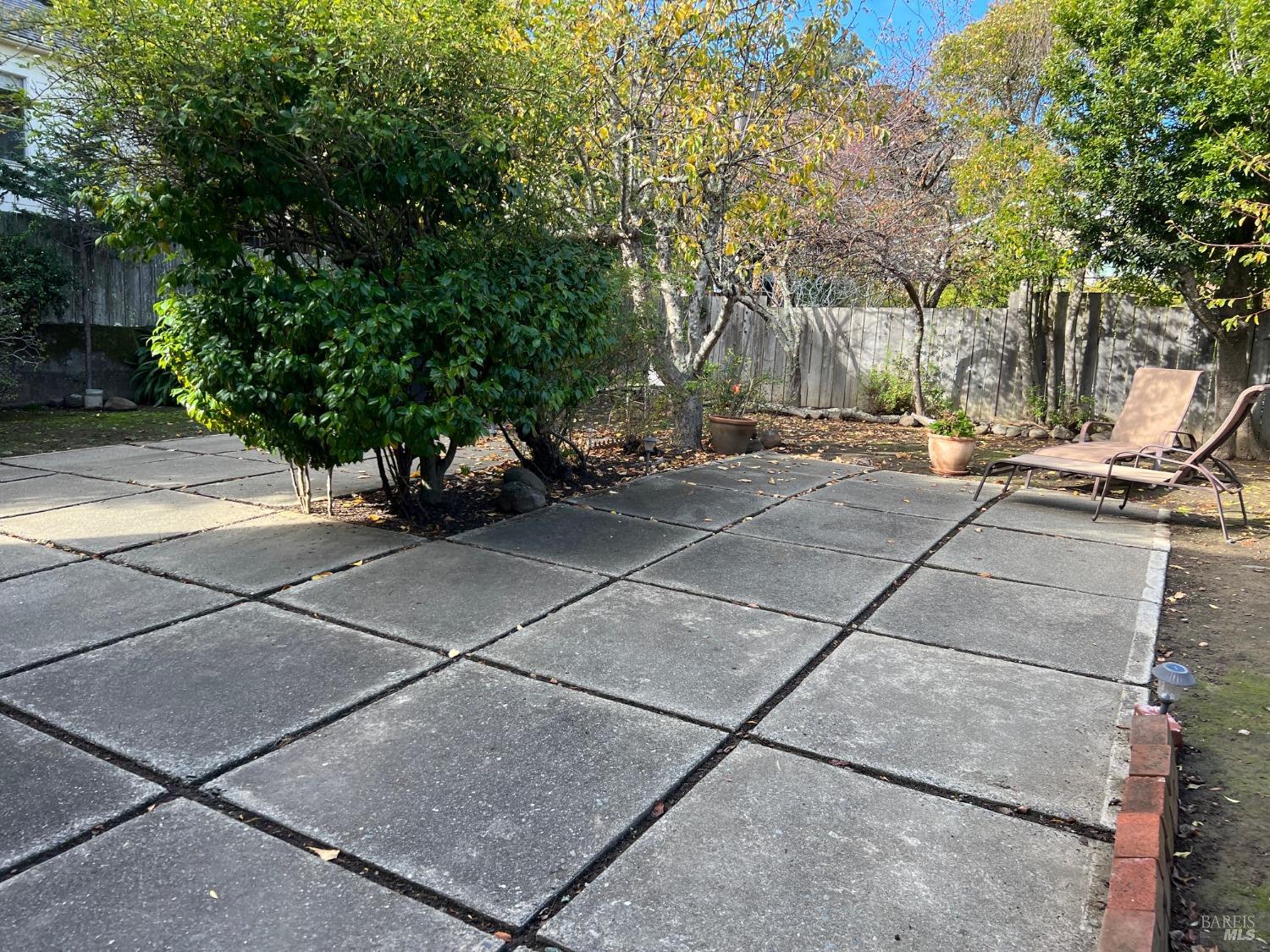 Property photo 25
