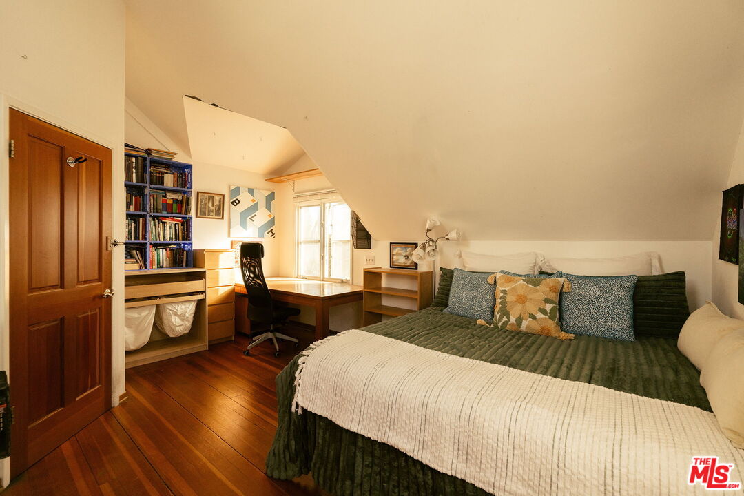 Property photo 42