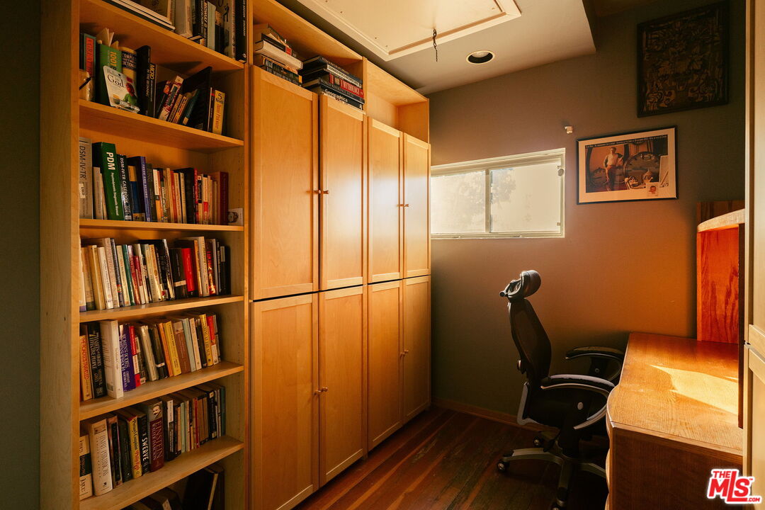 Property photo 43