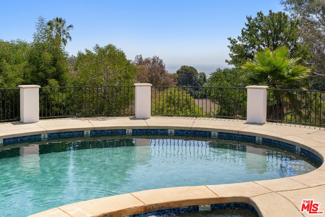 Property photo 39