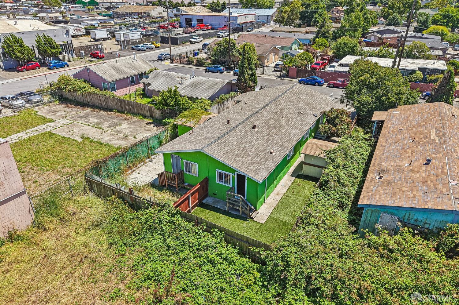 Property photo 40