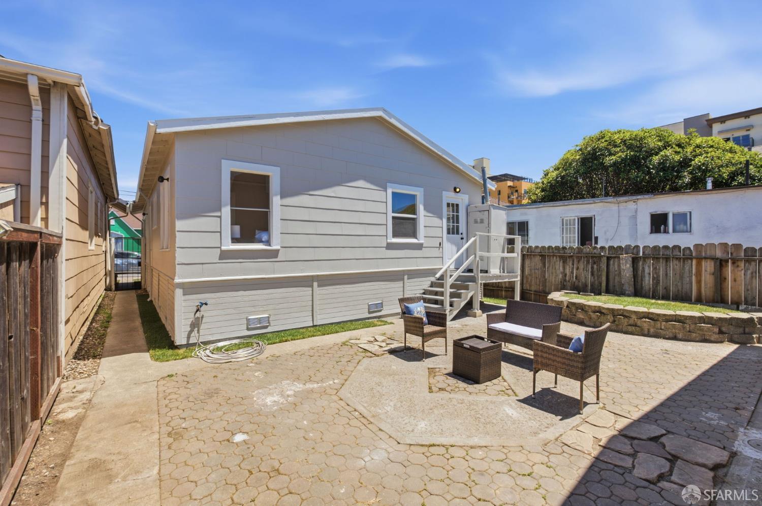 Property photo 28