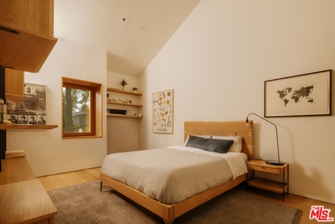 Property photo 25