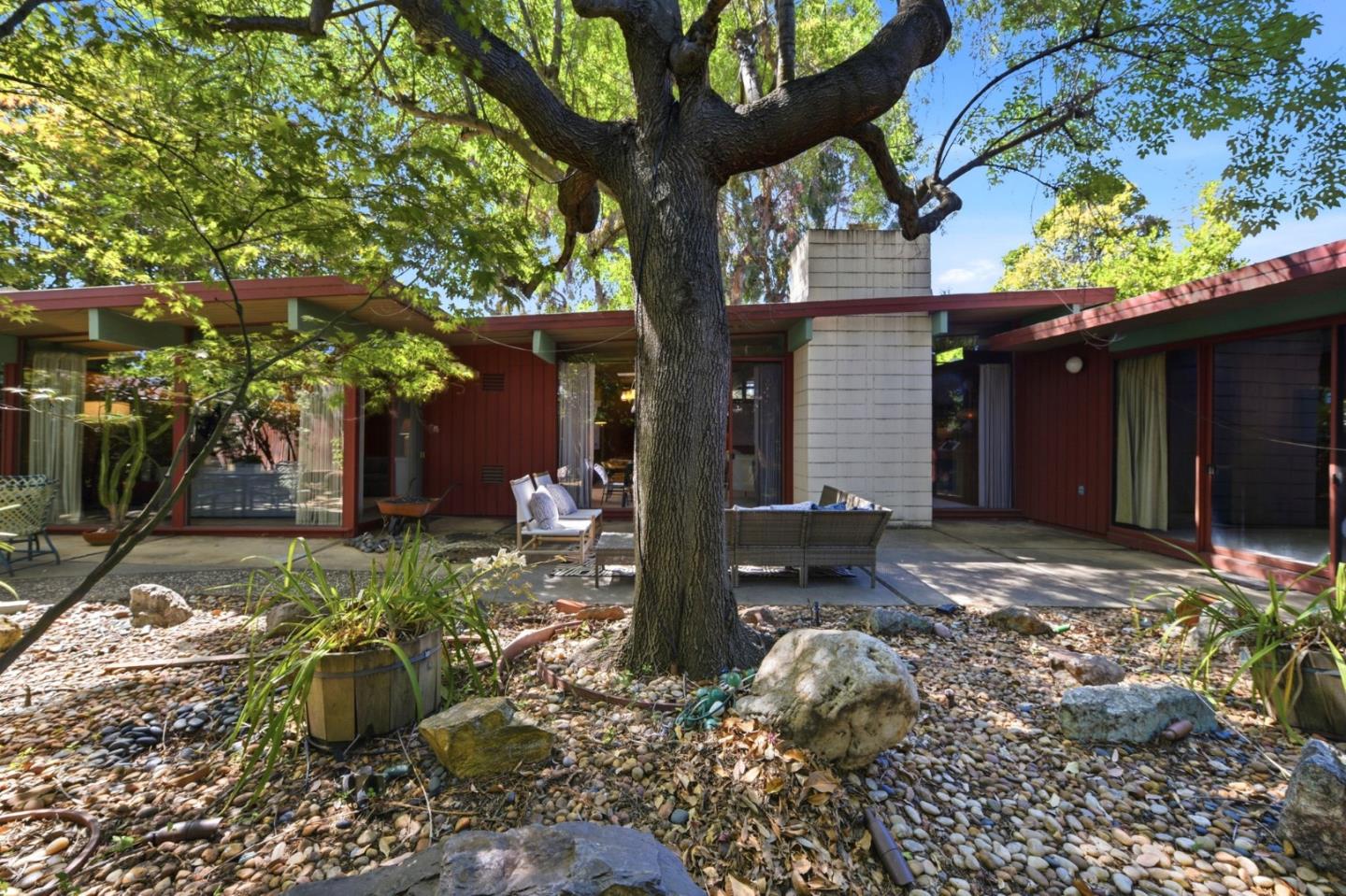 Property photo 42