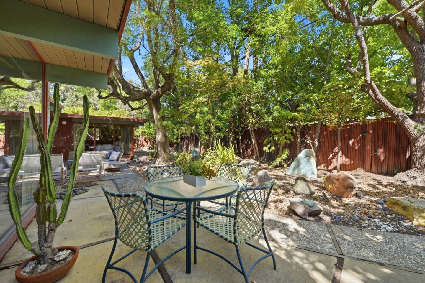 Property photo 44