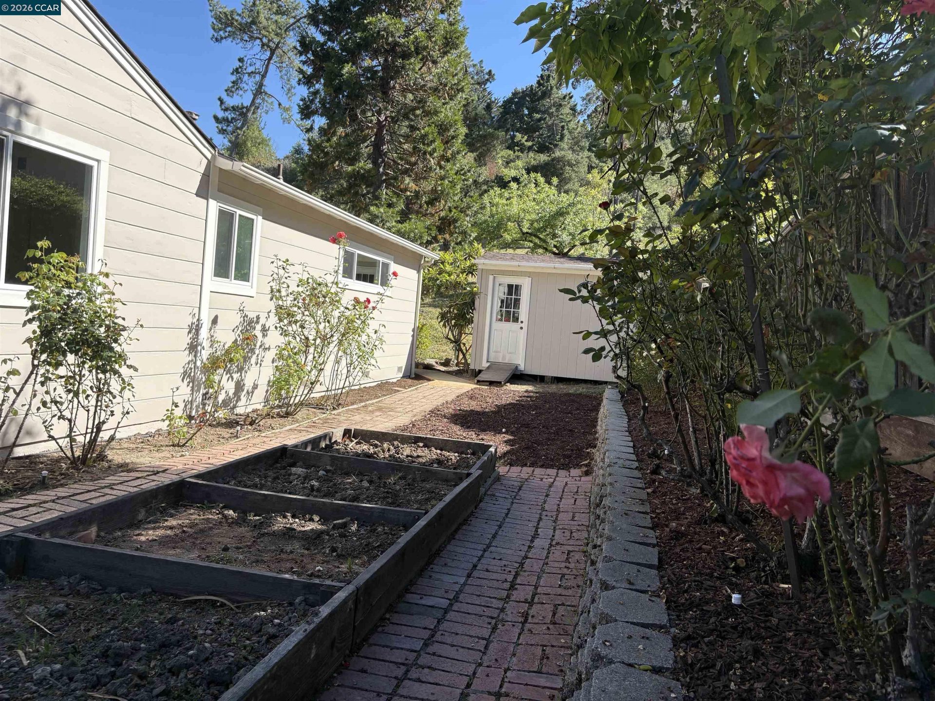 Property photo 33