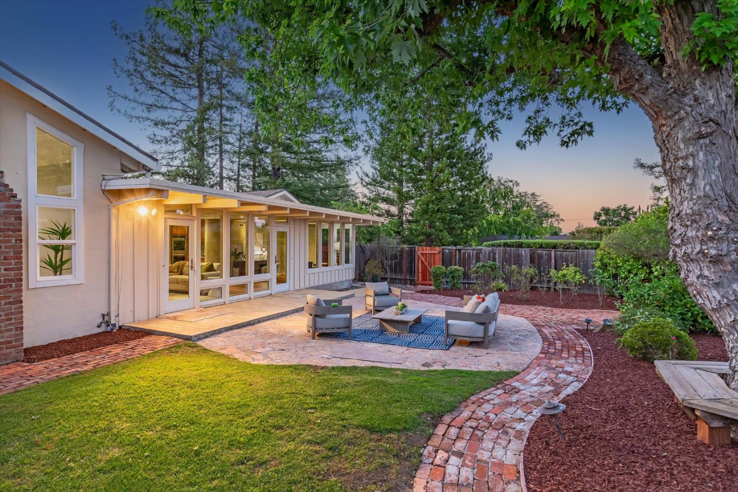 Property photo 36