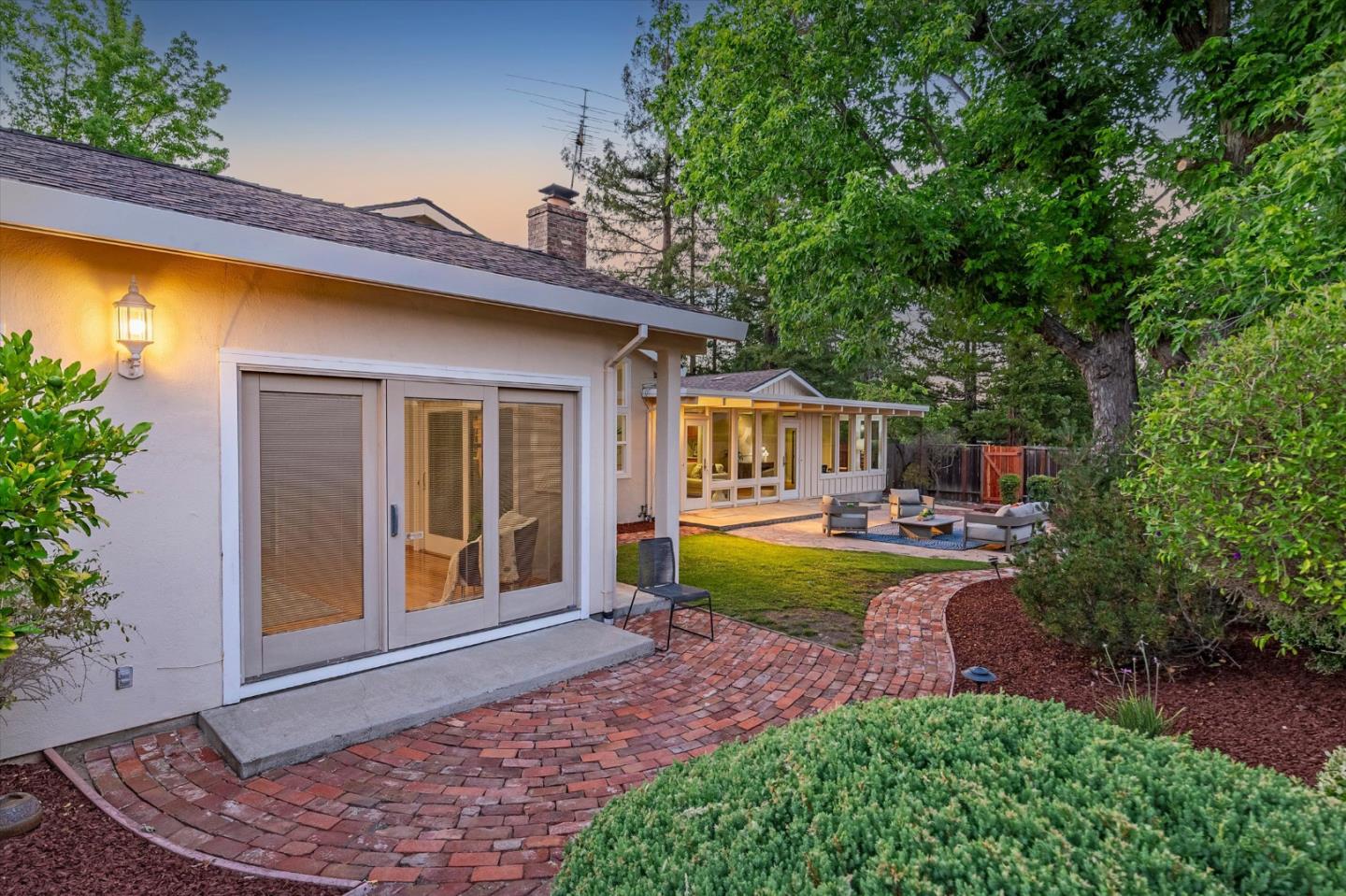 Property photo 37
