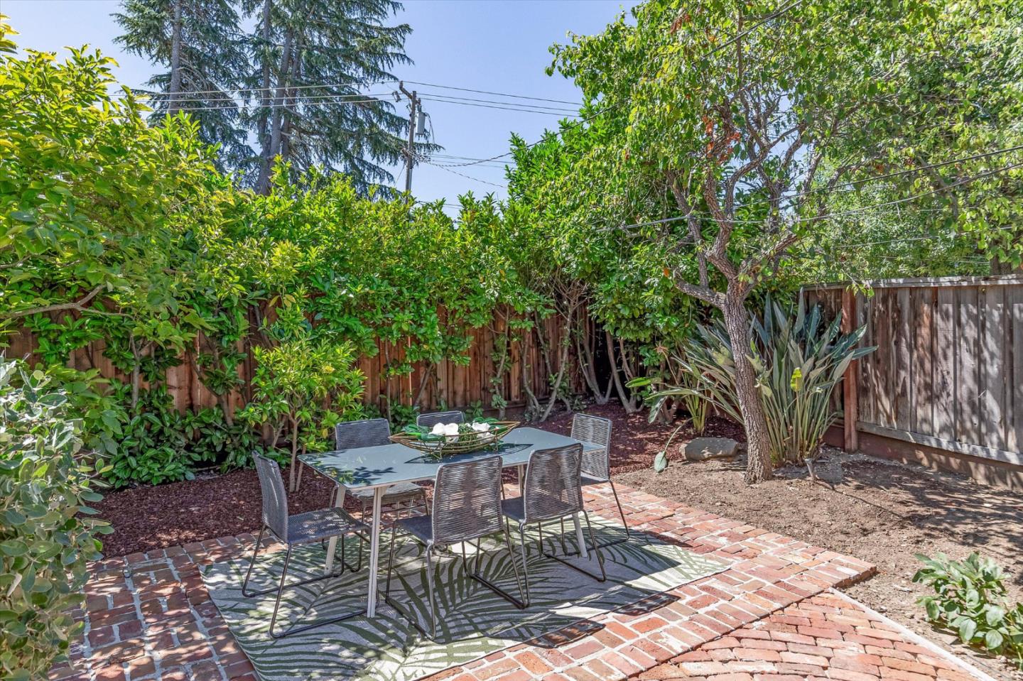 Property photo 40