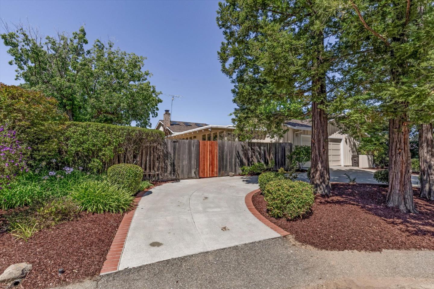 Property photo 45
