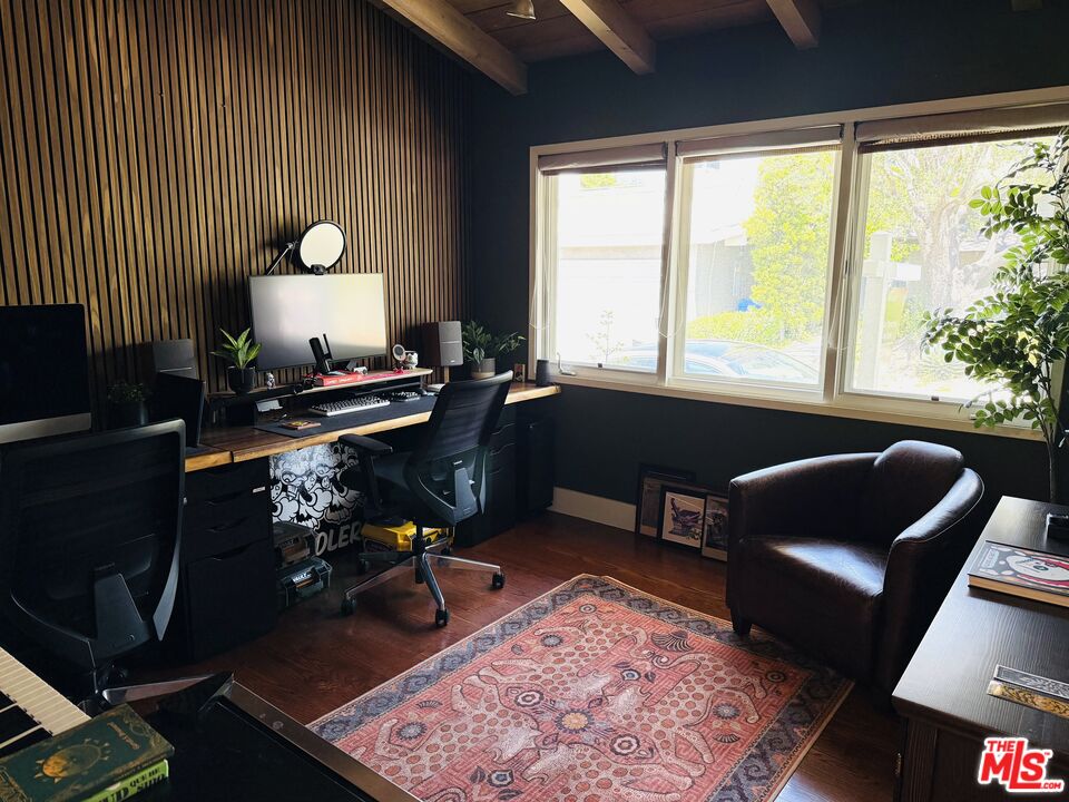 Property photo 32