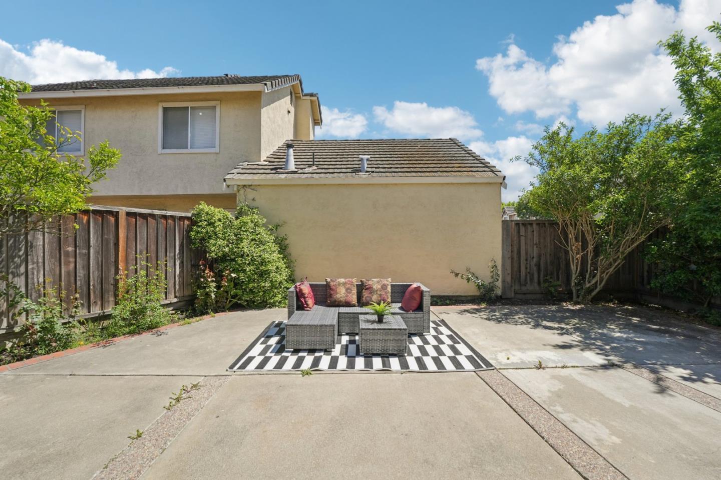 Property photo 43
