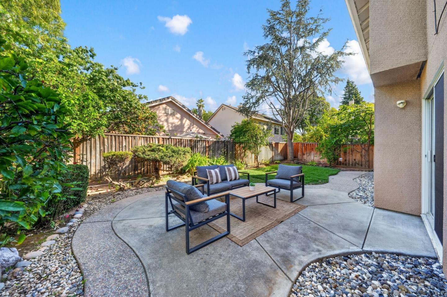 Property photo 46