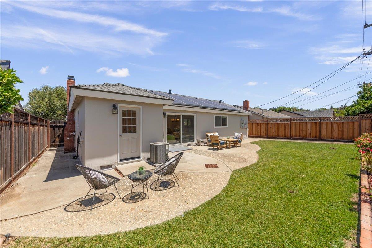 Property photo 32