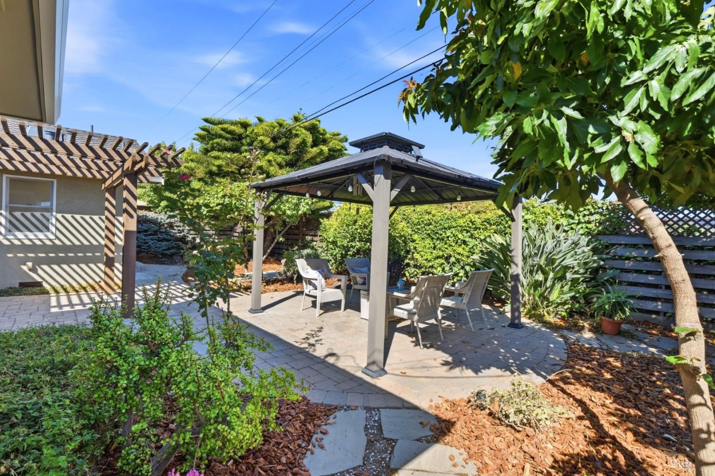 Property photo 46