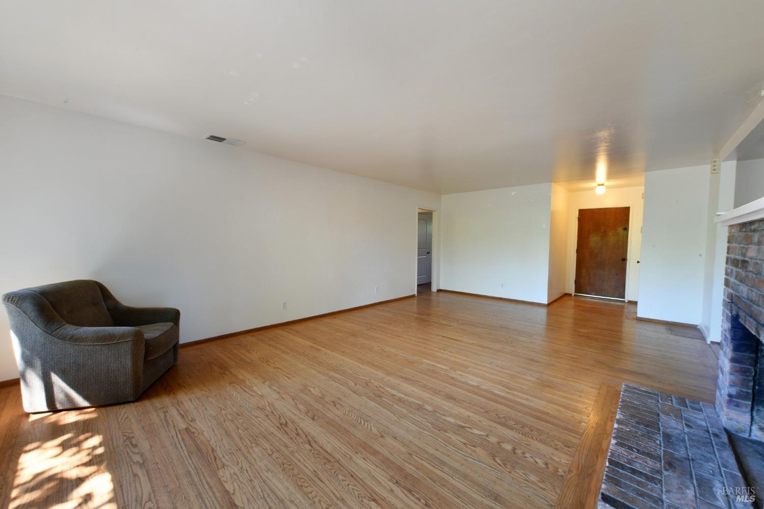 Property photo 25