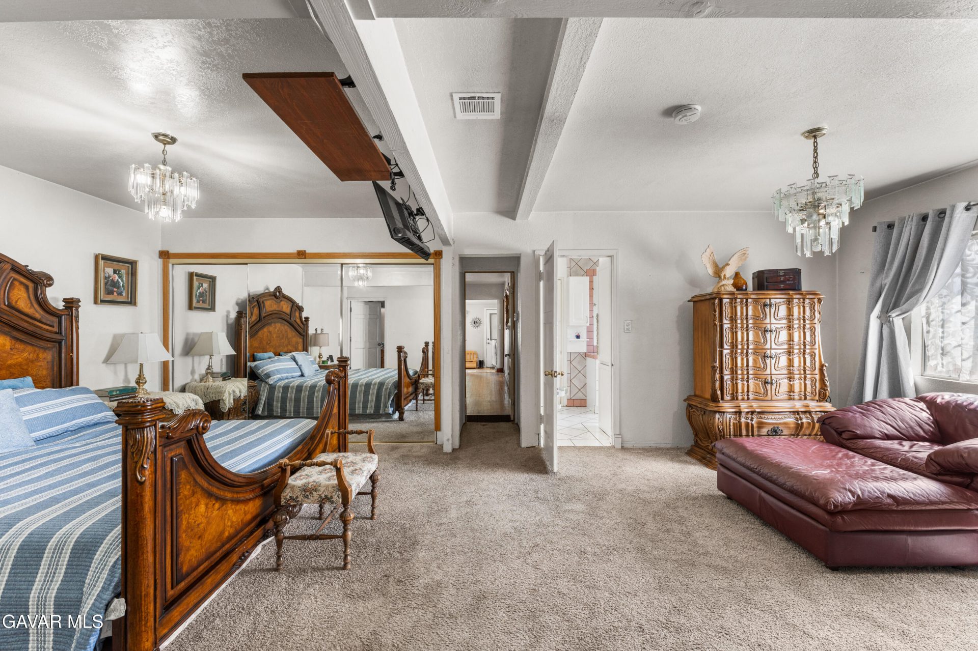 Property photo 28
