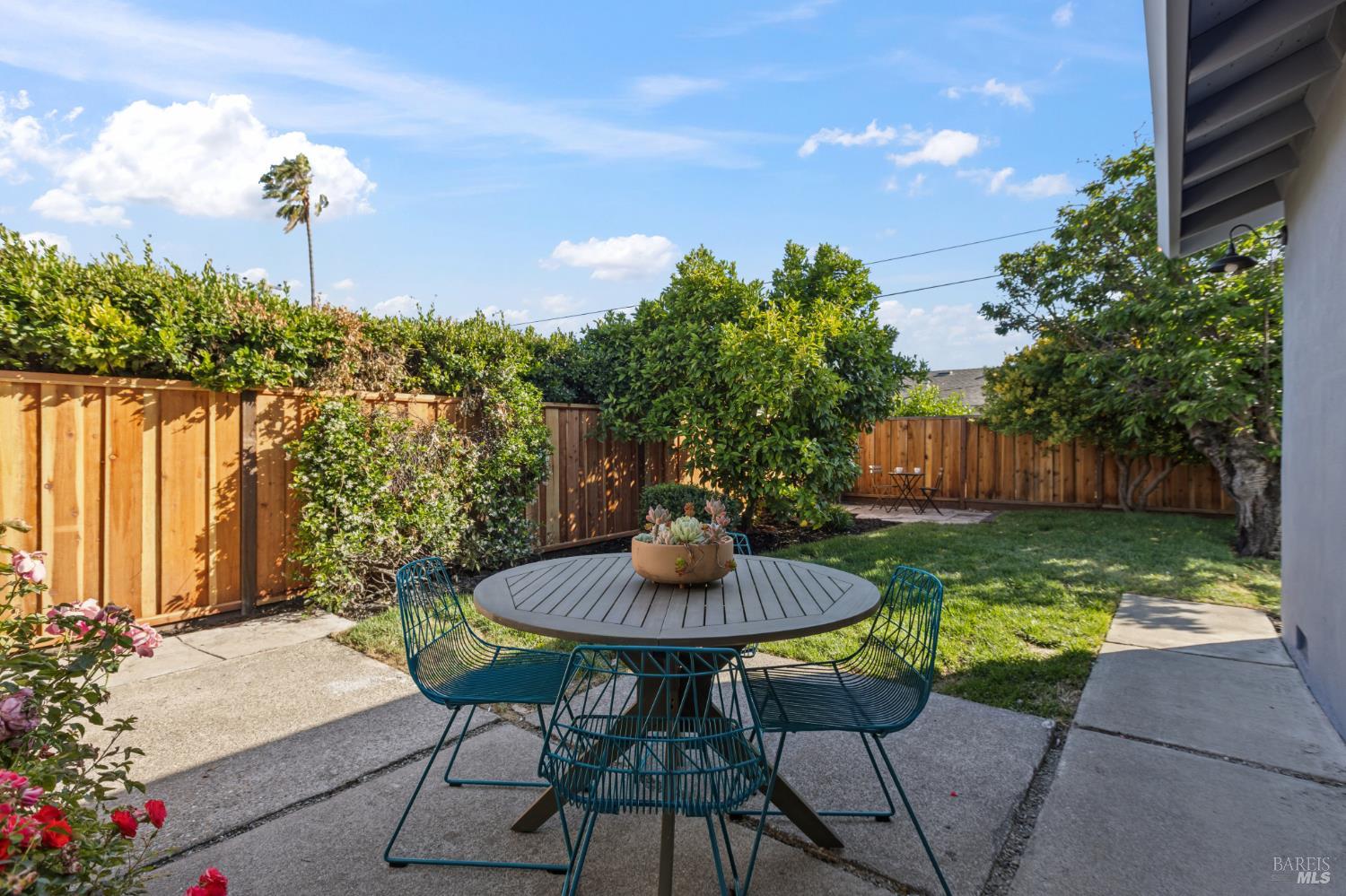 Property photo 24