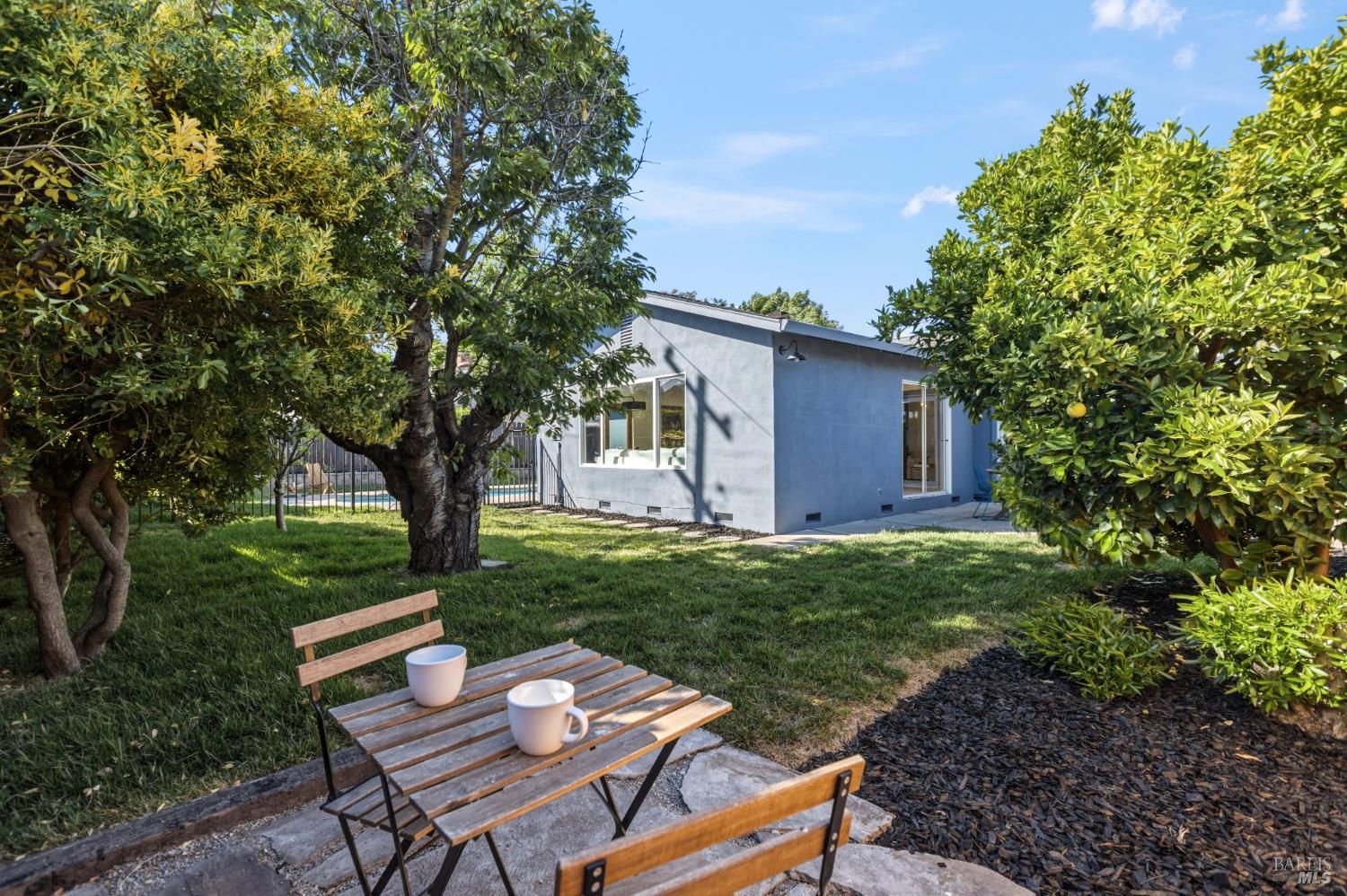 Property photo 32