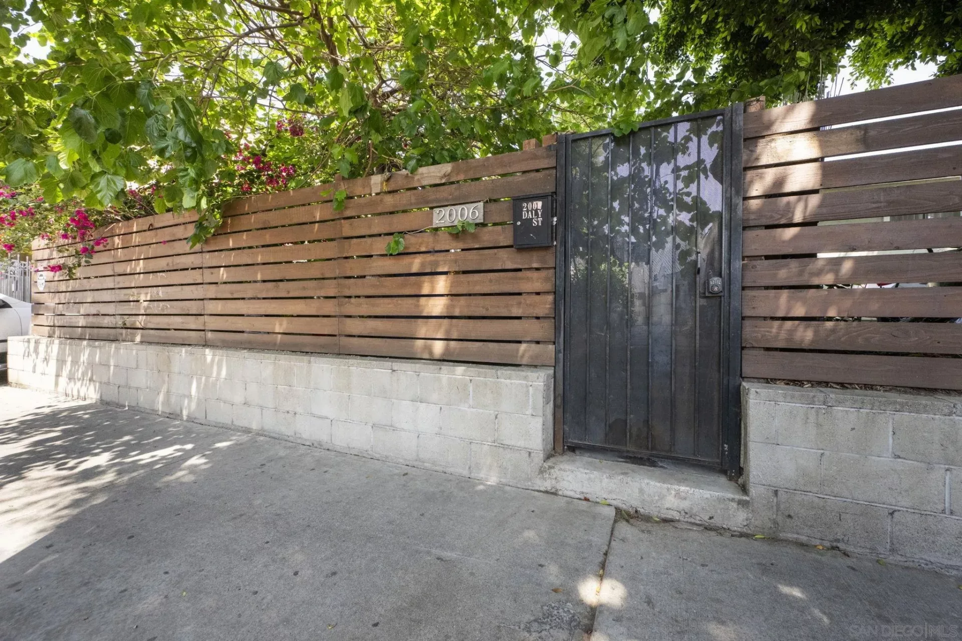 Property photo 44