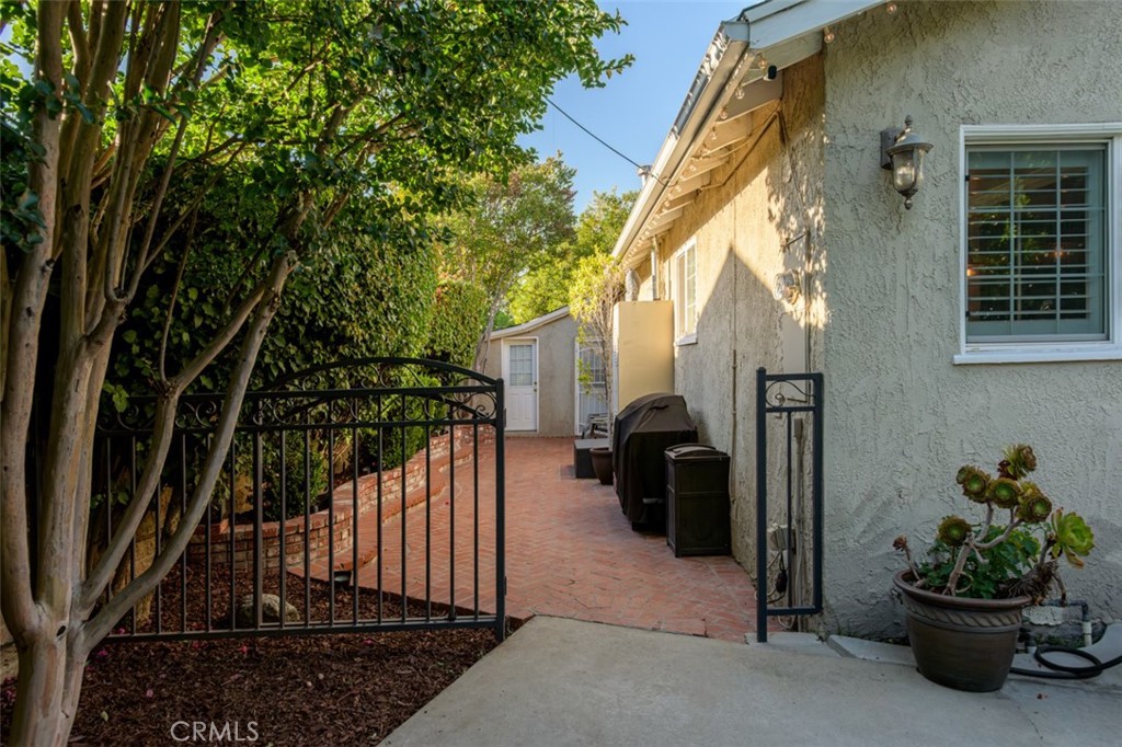 Property photo 40