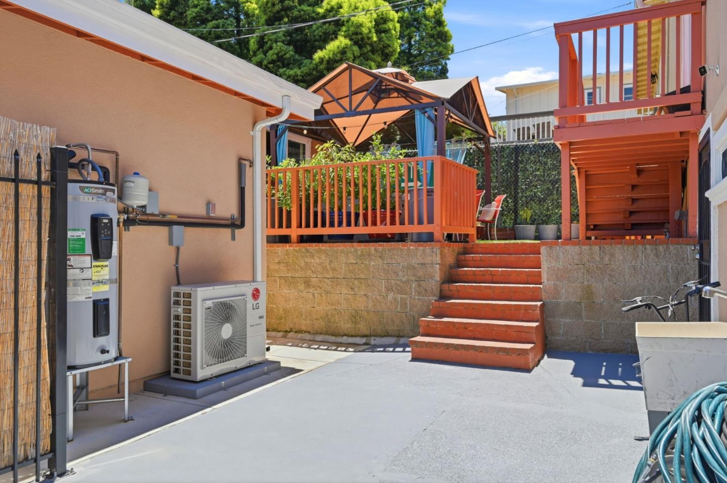 Property photo 43